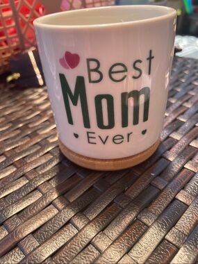 White Ceramic Best Mom Ever' planter with Green Text and Bamboo Base
